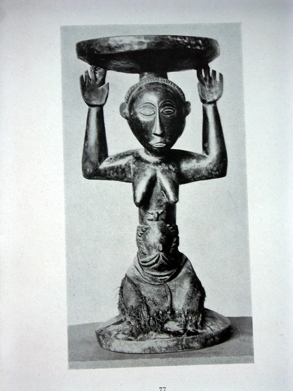 zz-eins20,s.107 (luba,frau-holz-hocker)